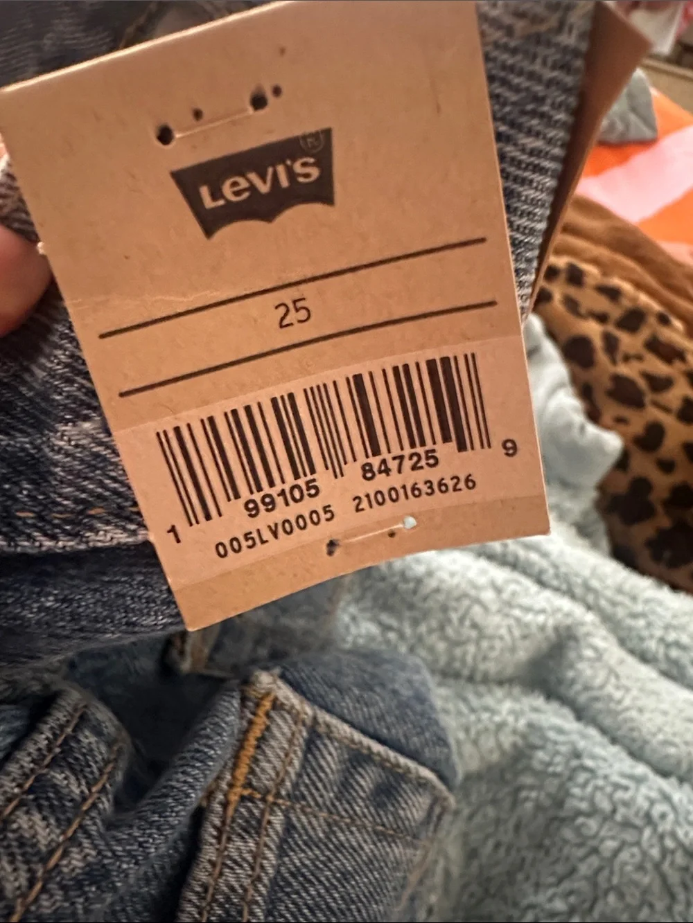 Levi's Middy Jort Women's Mid-Rise Jeans - Medium Blue Denim 25